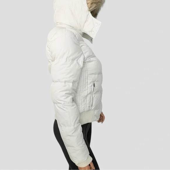 American Eagle Down Feather Puffer Jacket M White Faux Fur Hood Y2K Snow Bunny - Picture 9 of 15
